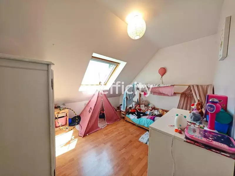 Maison, 93 m²