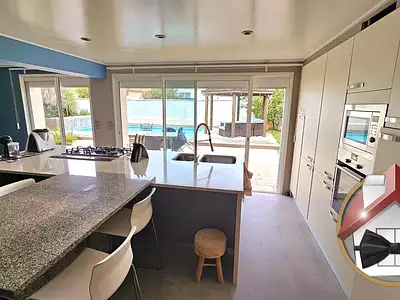 Maison, 206 m²