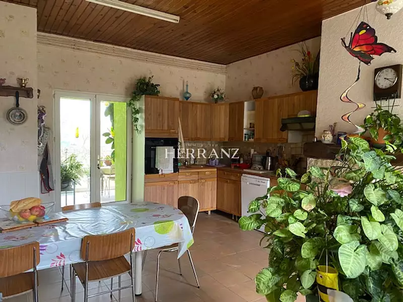 Maison, 204 m²