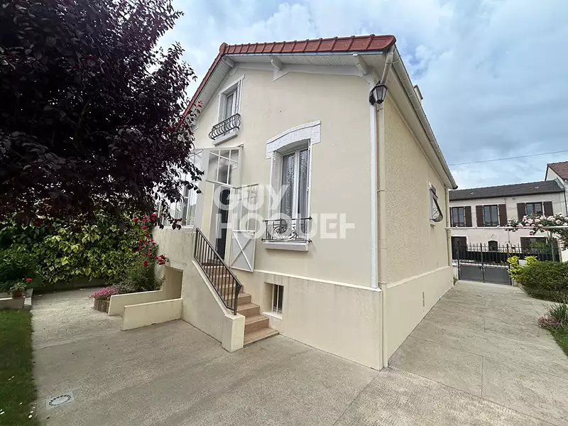 Maison, 90 m²