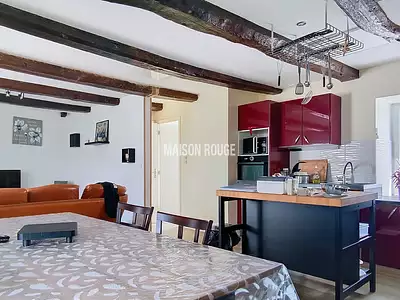 Maison, 225 m²