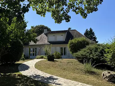 Maison, 167 m²