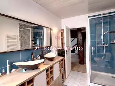 Maison, 270 m²