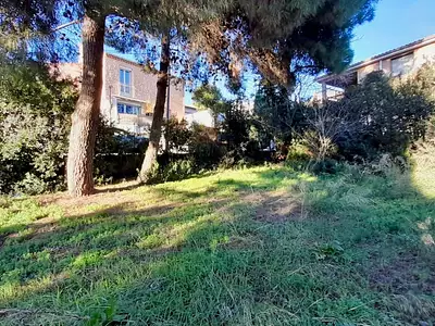 Terrain, 364 m²