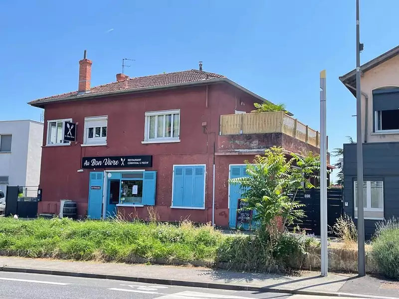 Immeuble, 70 m²