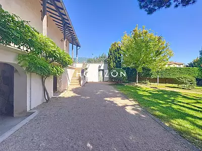 Maison, 205 m²