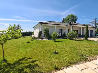 Maison, 180 m²