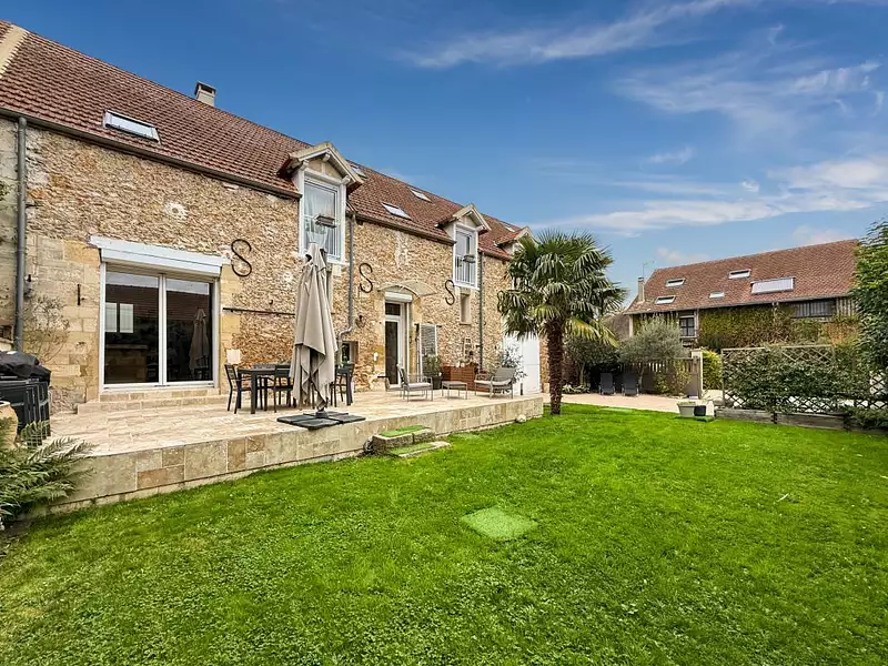 Maison, 175 m²