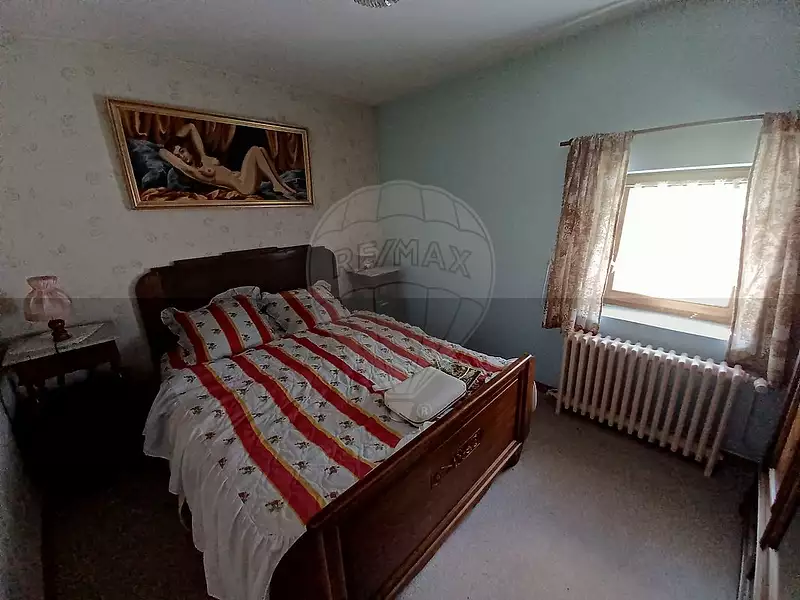 Maison, 280 m²
