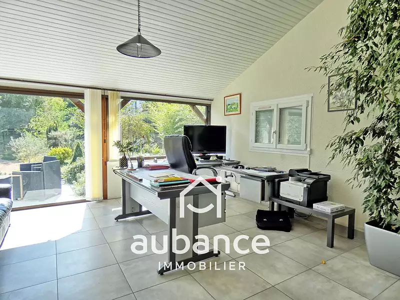 Maison, 220 m²