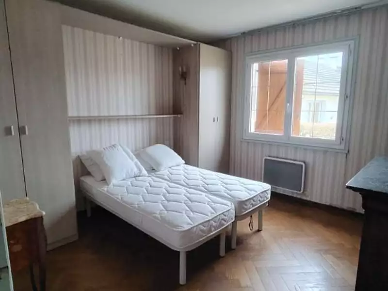 Maison, 180 m²