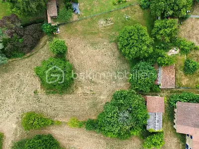 Terrain, 750 m²
