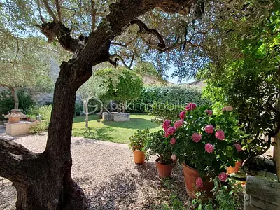 Maison, 260 m²