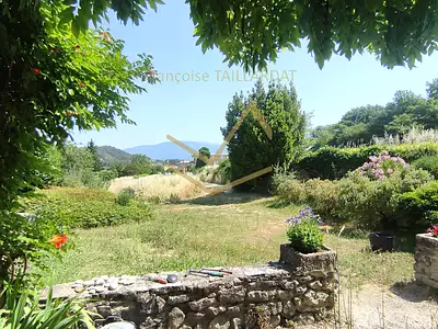 Maison, 221 m²