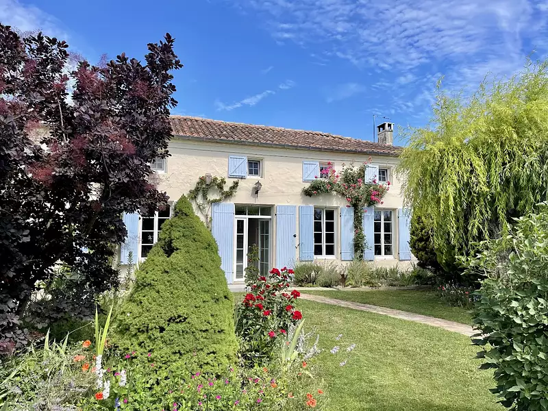 Maison, 231 m²