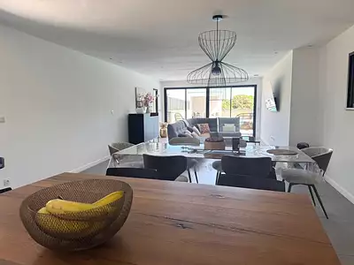 Maison, 211 m²