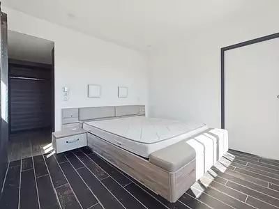Maison, 195 m²