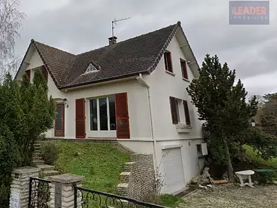 Maison, 235 m²