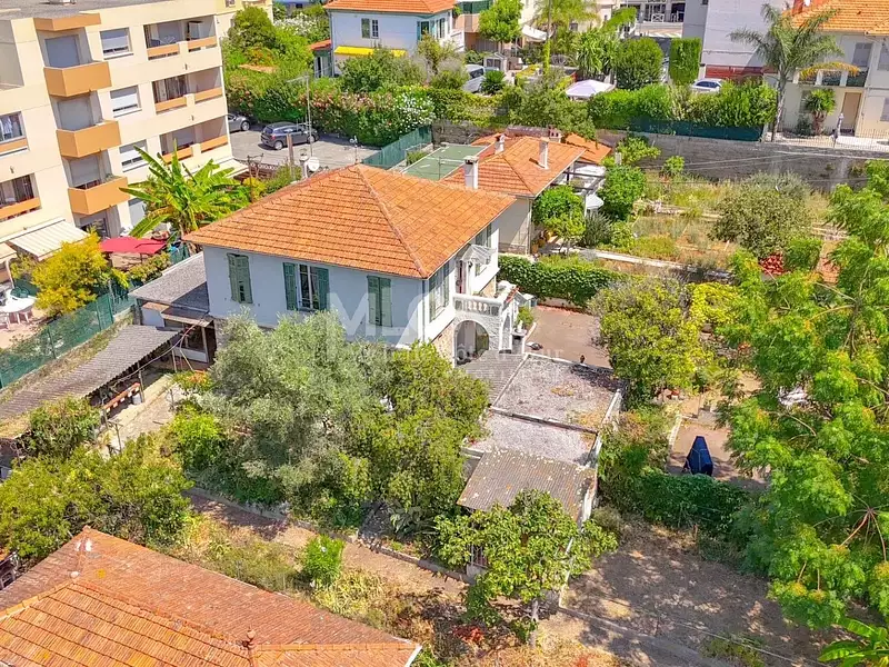 Maison, 160 m²