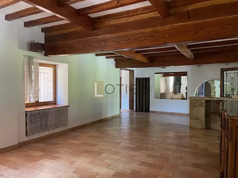 Maison, 147 m²