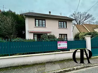Maison, 180 m²