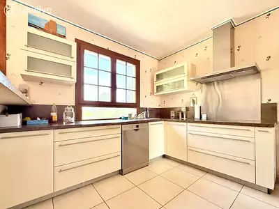 Maison, 188 m²