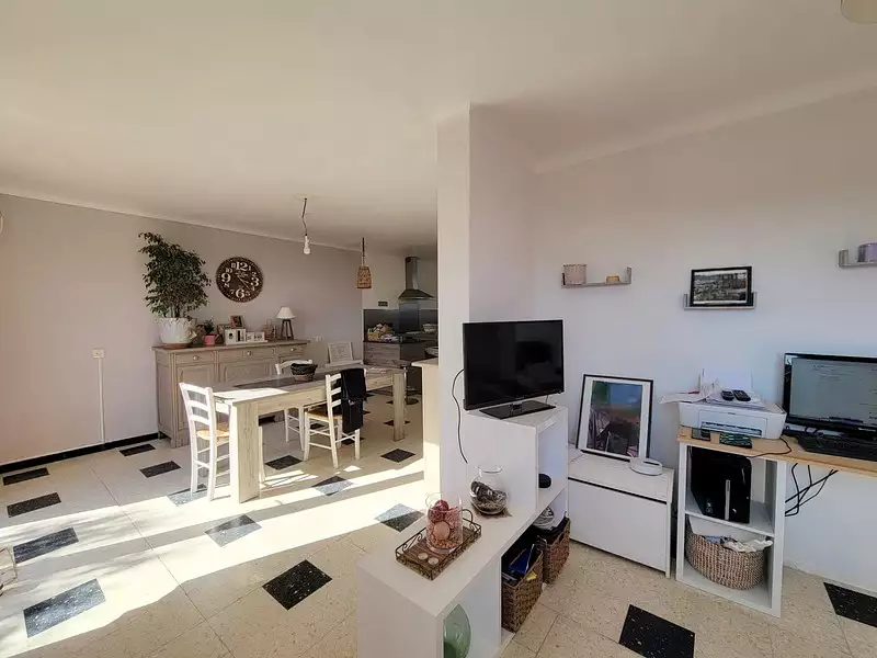 Maison, 117 m²