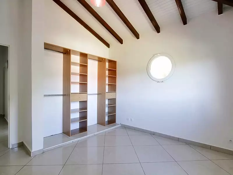 Maison, 159 m²