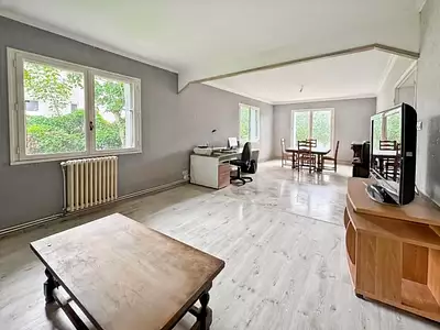 Maison, 248 m²