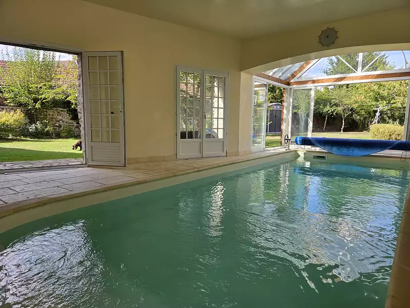 Maison, 247 m²