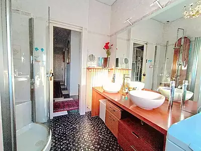 Maison, 282 m²
