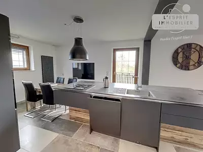 Maison, 201 m²
