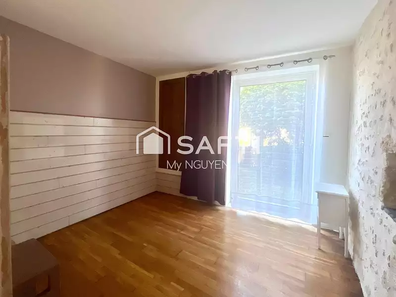 Maison, 235 m²