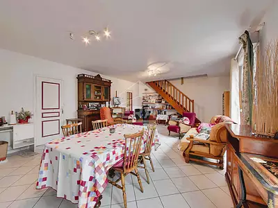 Maison, 179 m²