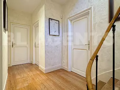 Maison, 169 m²