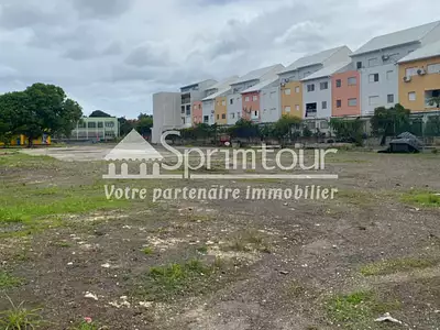 Terrain, 3 848 m²