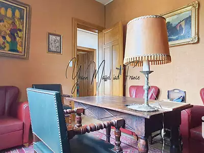 Maison, 233 m²