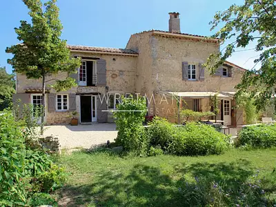 Maison, 168 m²