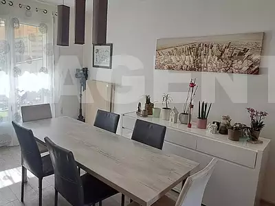 Maison, 111 m²