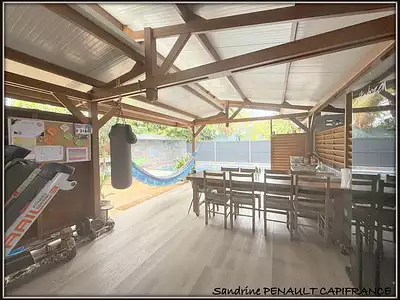 Maison, 246 m²