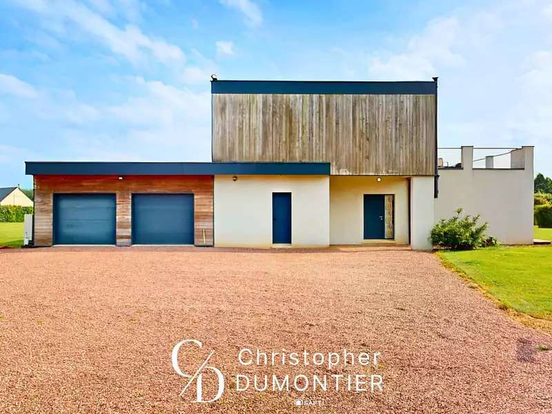 Maison, 205 m²