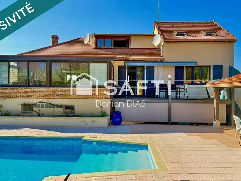 Maison, 185 m²