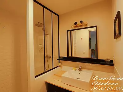 Maison, 215 m²