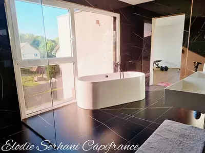 Maison, 247 m²