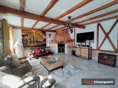 Maison, 271 m²