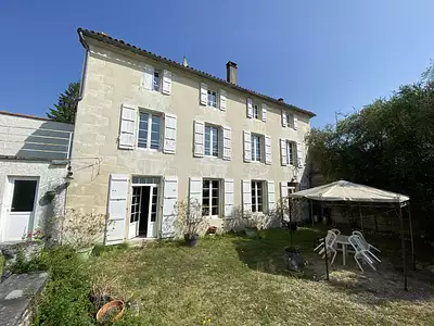 Maison, 165 m²