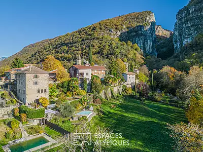 Maison, 307 m²