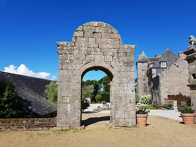 Maison, 1 630 m²