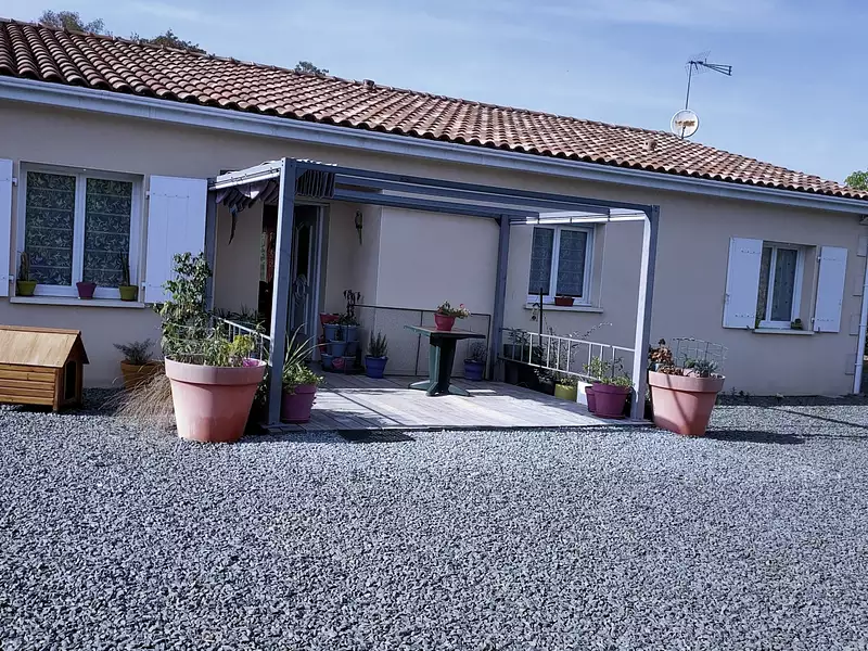Maison, 169 m²