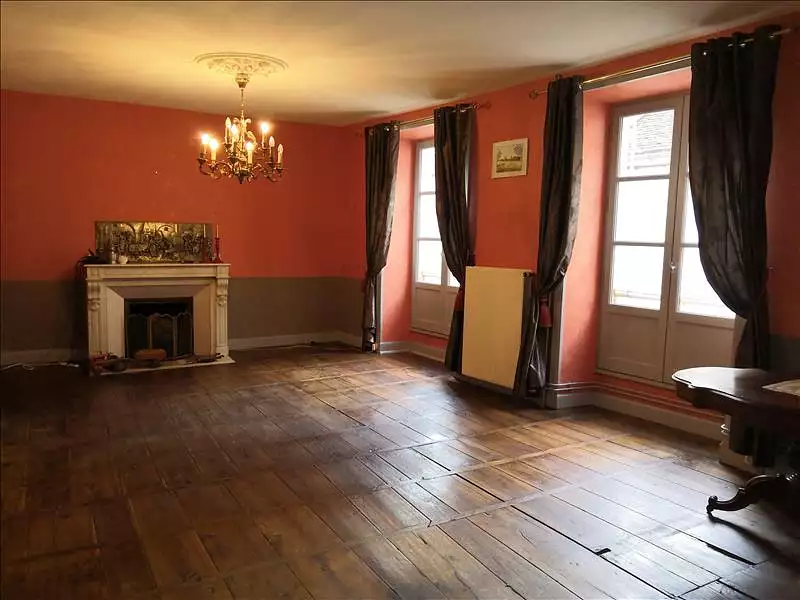 Maison, 220 m²